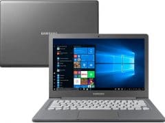 O Notebook Samsung Flash F30 NP530XBB-AD1BR com processador Intel Celeron Dual Core (N4000) de 1.1 GHz a 2.6 GHz e 4 MB cache, 4GB de memória RAM (LPDDR4 2133 MHz), SSD de 128GB, Tela LED Full HD de 13,3" antirreflexiva com resolução máxima de 1920 X 1080, Placa de Vídeo integrada Intel UHD Graphics 600, Conexões USB e HDMI, Wi-Fi 802.11 b/g/n/ac, Webcam (VGA) com microfone, Não possui Drive de DVD, Bateria de 39 Wh, Peso aproximado de 1,37kg e Sistema Operacional Windows 10 64 bits.