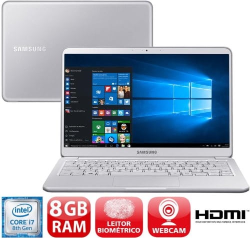 O Notebook Samsung Style S51 NP900X3T-KW1BR possui processador Intel Core i7 (8550U - 8ª geração) de 1.8 GHz a 4 GHz e 8MB cache, 8GB de memória RAM (DDR4 - 2400 MHz), SSD 256GB (PCIe), Tela LED Full HD de 13,3" com resolução máxima de 1920 x 1080, Placa de Vídeo integrada Intel UHD Graphics 620, Conexões USB e HDMI, Wi-Fi 802.11 b/g/n/ac, Não possui Drive de DVD, Bateria de 6 células (75Wh), Peso aproximado de 995g e Sistema Operacional Windows 10 64 bits.